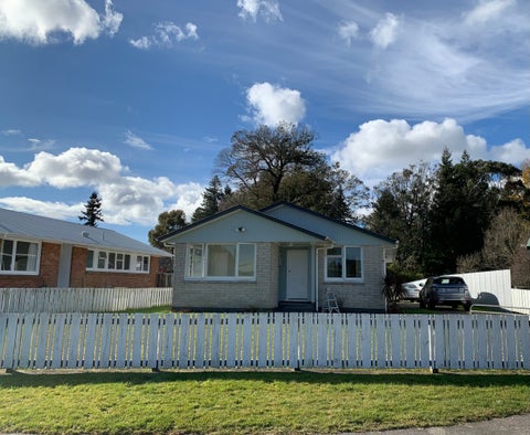 Image 1 of 1
