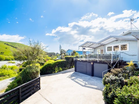 5 McGillivray Street, Domett, Domett