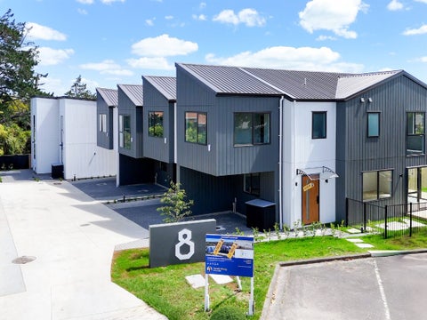 8C Nedlands Place, Burswood, Auckland