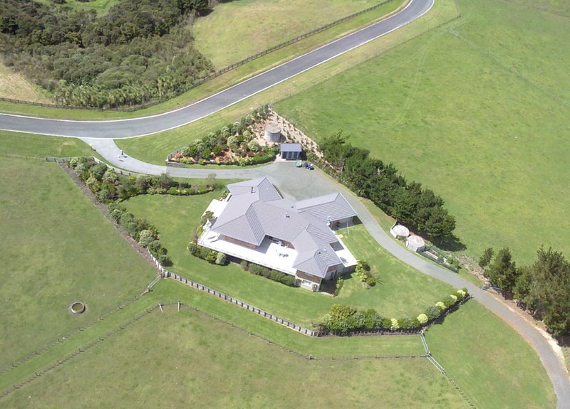 Property Valuation for 148 Cemetery Road, Te Arai Trade Me Property