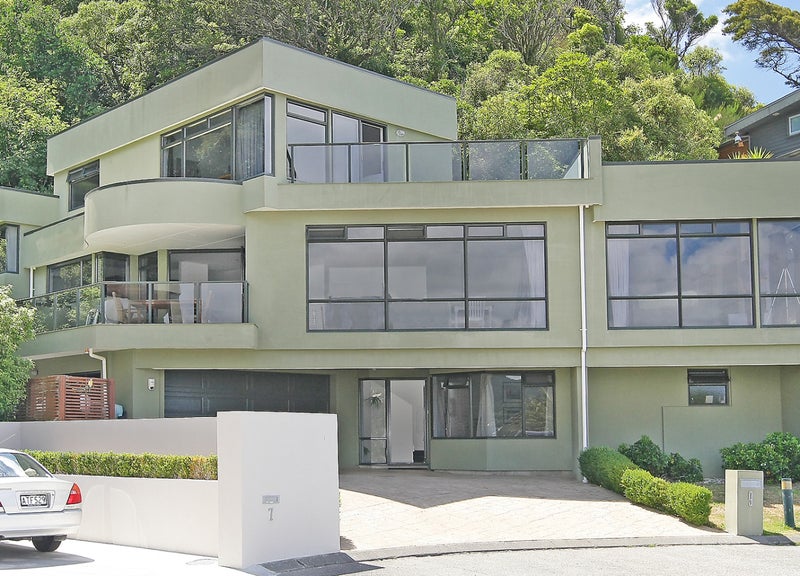 Property Valuation for 9 Sovereign Point, Kaiwharawhara, Wellington