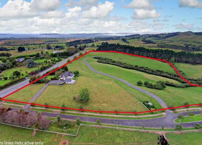 Property Valuation for 695 WhitfordMaraetai Road, Beachlands, Auckland