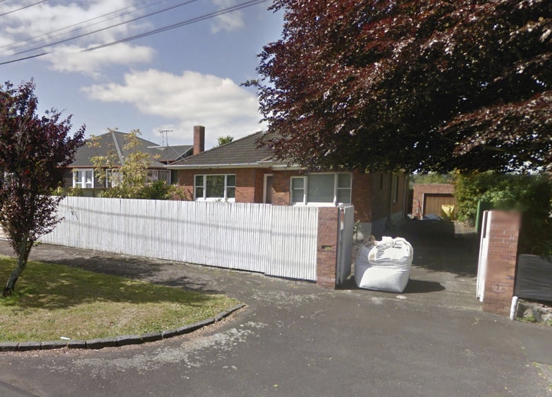 1 Selkirk Road, Mount Albert, Auckland - Carousel 1