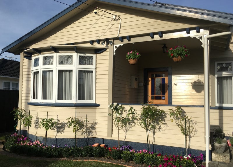 10 Murray Street, Wallaceville, Upper Hutt - Carousel 1