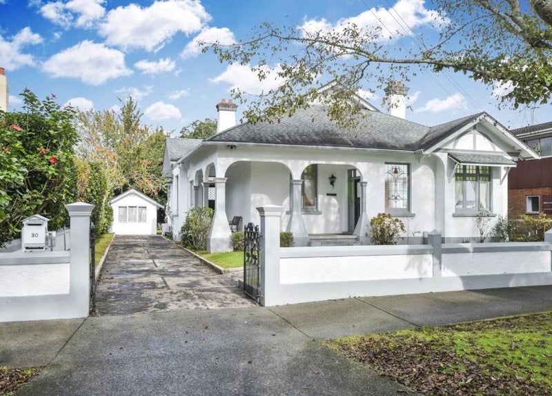 30 Empire Road, Epsom, Auckland - Carousel 1
