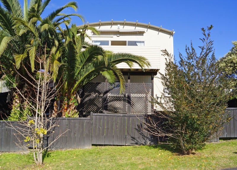 36 Zefiro Drive, Massey, Auckland - Carousel 1