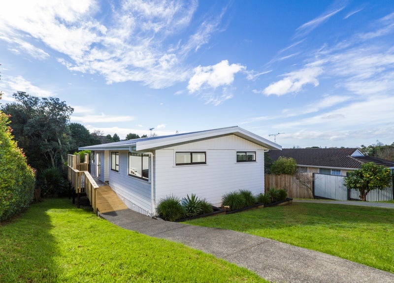 48 Weatherly Road, Torbay, Auckland - Carousel 1