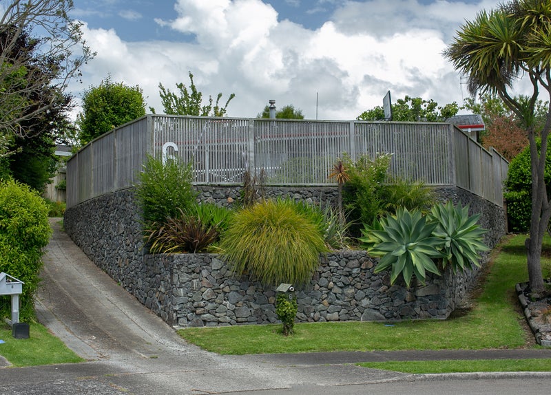 6 Ajax Place, Welcome Bay, Tauranga - Carousel 1