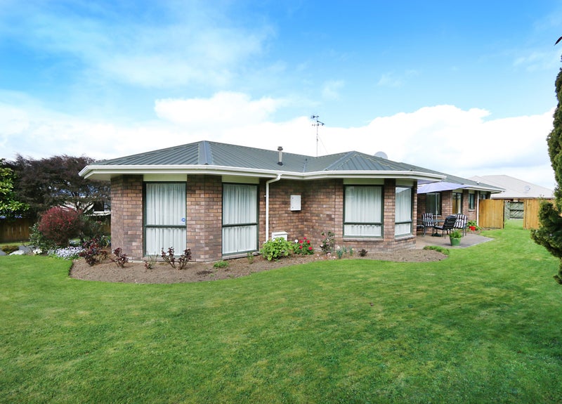 20 Vista Drive, Feilding, Feilding - Carousel 1