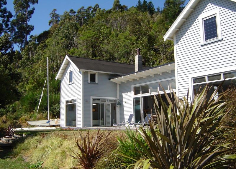 2799 Queen Charlotte Drive, Whenuanui Bay, Picton - Carousel 1