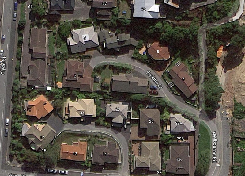 3 Erskine Close, Island Bay, Wellington - Carousel 1