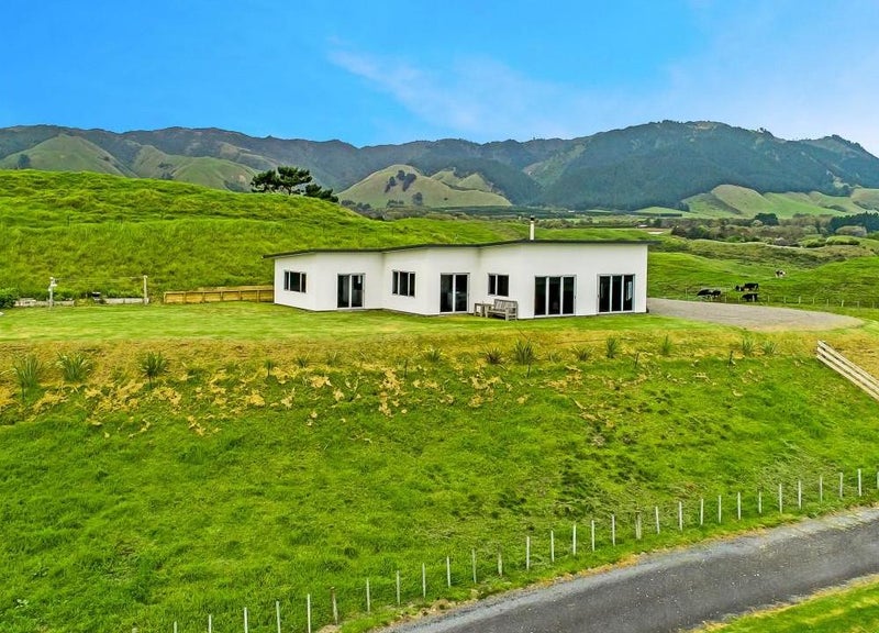 45 Paul Faith Lane, Te Horo - Carousel 1