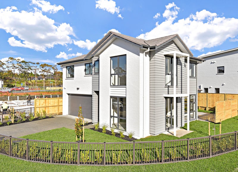 29 Vincent McGrath Crescent, Swanson, Auckland - Carousel 1