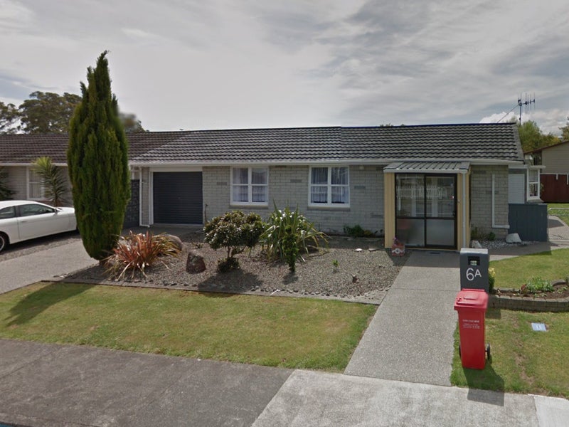 6B Greenwood Place, Paraparaumu - Carousel 1