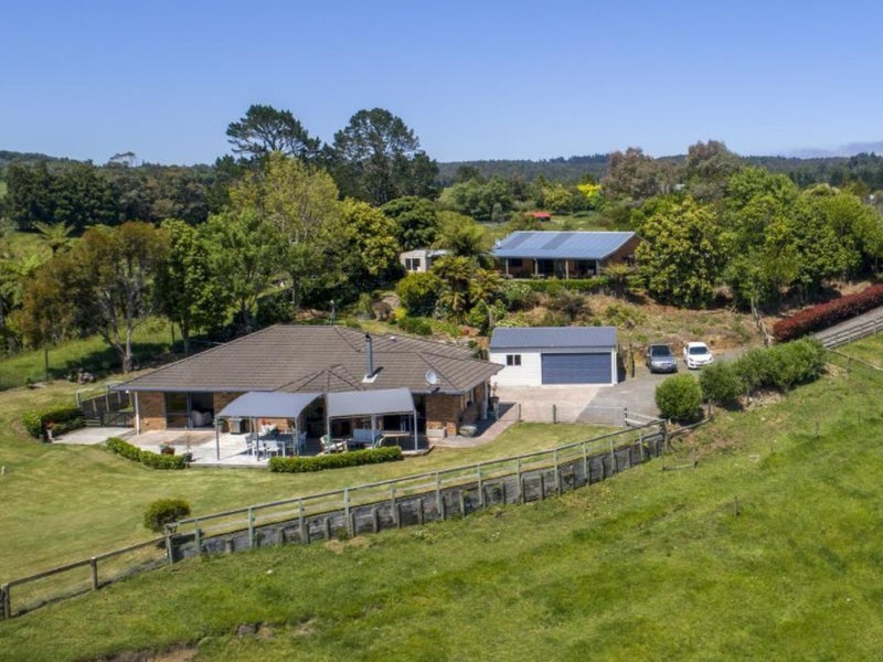 220 Ross Road, Tauranga - Carousel 1