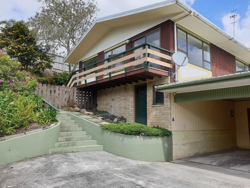 52 Hilltop Avenue, Morningside, Whangārei - Carousel 1