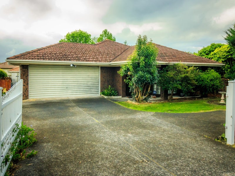1/102 Rathgar Road, Henderson, Auckland - Carousel 1