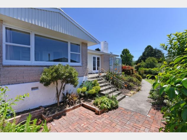 205 Hill Street, Richmond - Carousel 1