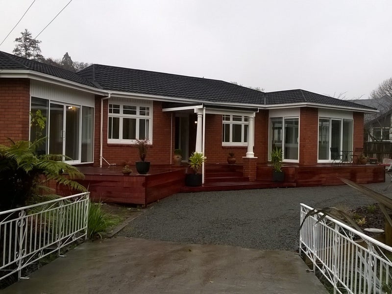 13 Barrington Street, Somerfield, Christchurch - Carousel 1