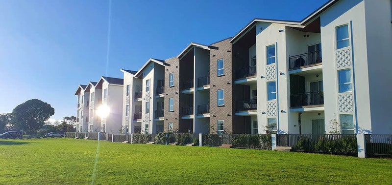 205/26B Racecourse Parade, Avondale, Auckland - Carousel 1