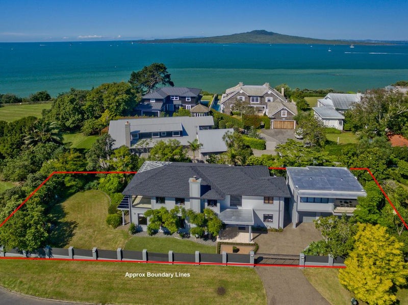 Property Valuation for 12 Street, Belmont, Auckland Trade Me Property Trade Me