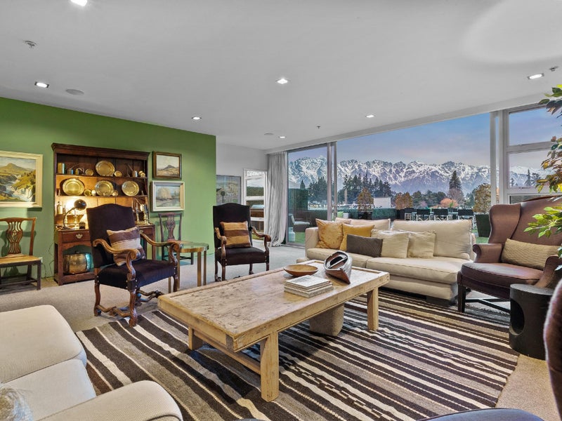 53/51 Shotover Street, Queenstown, Queenstown - Carousel 1