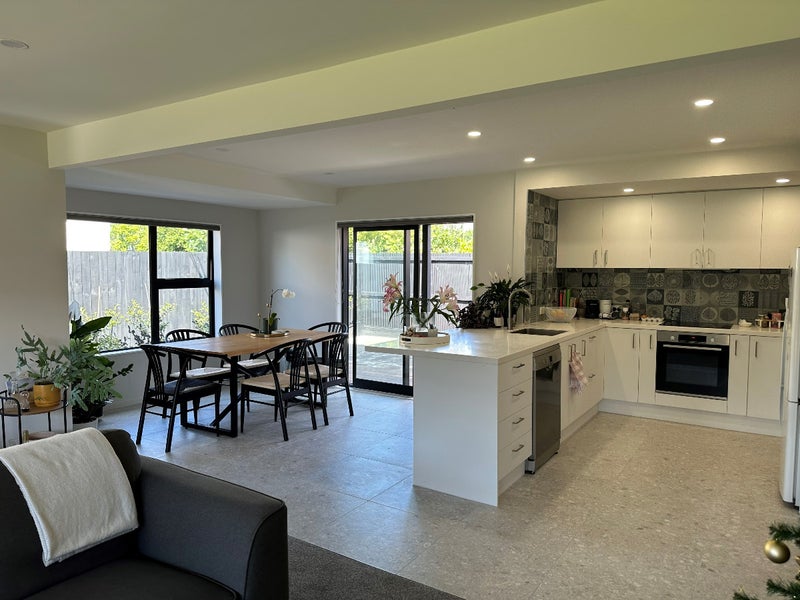 68A Windermere Road, Papanui, Christchurch - Carousel 1