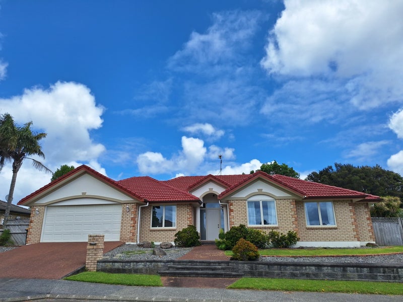 16 Semillon Avenue, Henderson, Auckland - Carousel 1