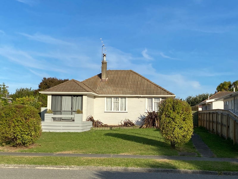 26 Ward Crescent, Marewa, Napier - Carousel 1