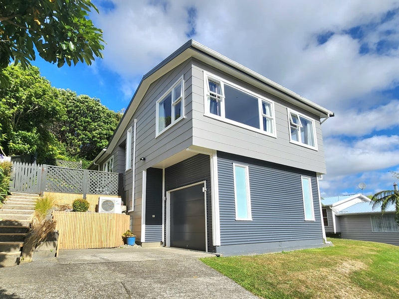 70 Lord Street, Stokes Valley, Lower Hutt - Carousel 1