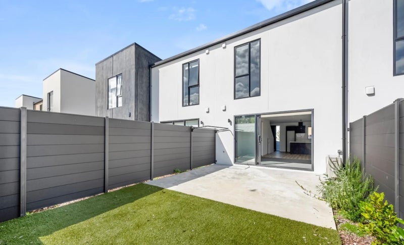 53 Pipi Place, Levin - Carousel 1