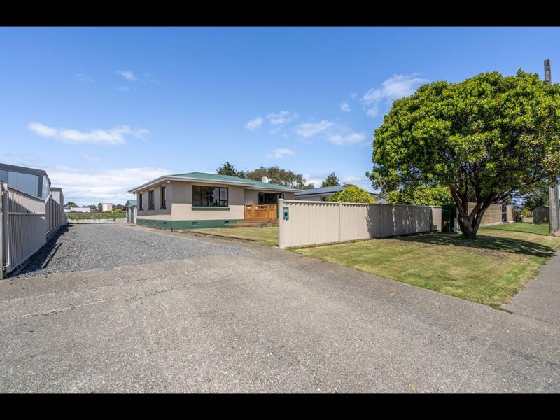 185 West Street, Hawthorndale, Invercargill - Carousel 1