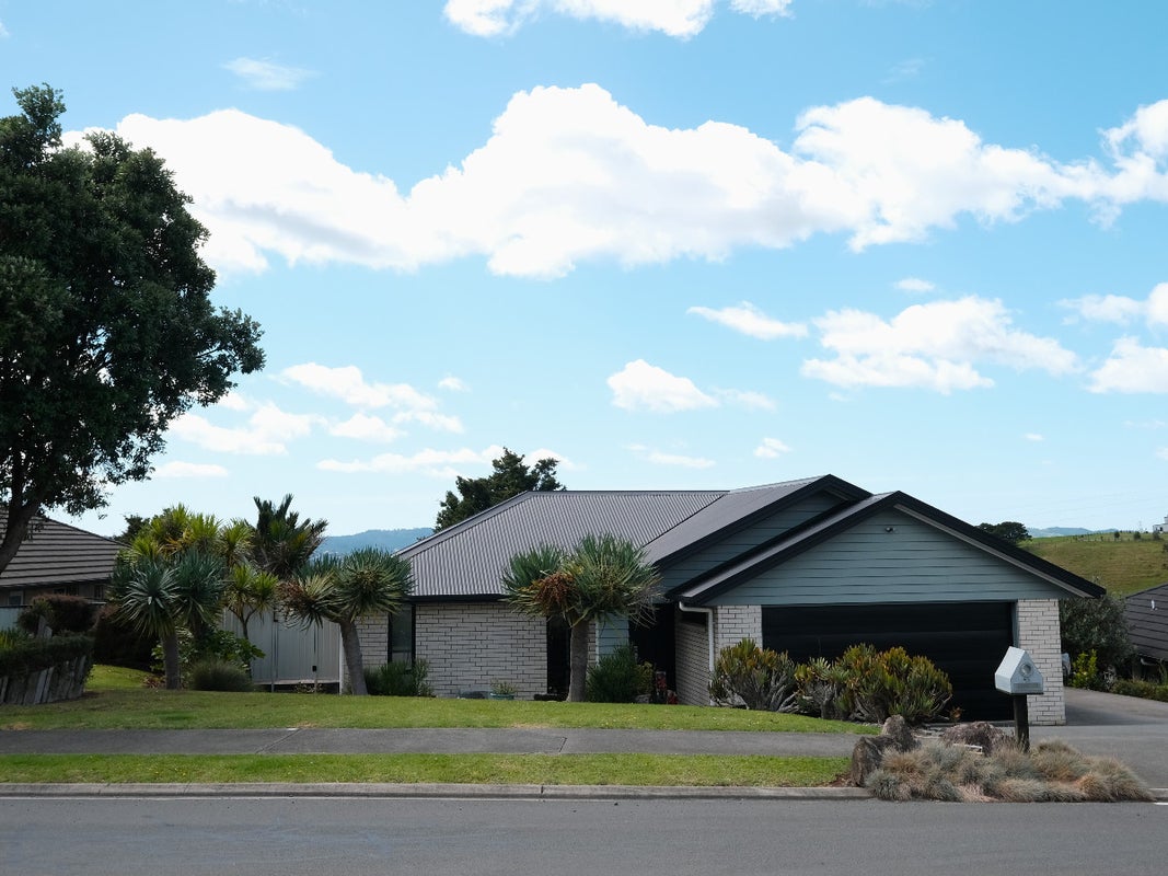 51 Pompallier Estate Drive, Maunu, Whangarei - Carousel 1