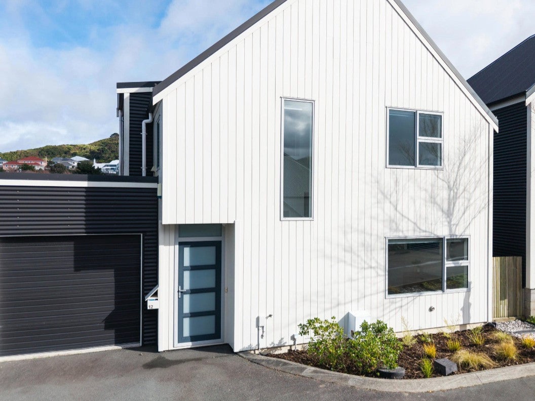 12/109 Westchester Drive, Churton Park, Wellington - Carousel 1