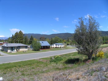 13 Muriwai Drive, Manapouri, Manapouri