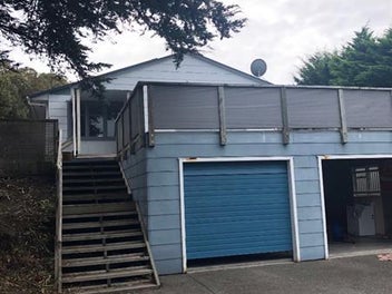 25 William Street, Waikanae Beach, Waikanae