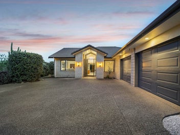 137 Colombo Road, Waiuku, Waiuku