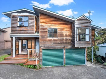 1/58 James Evans Drive, Northcote, Auckland