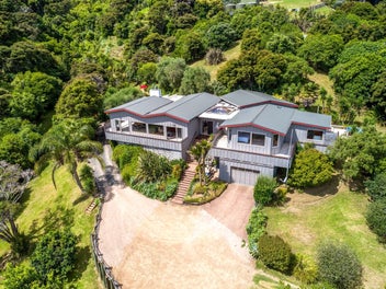 39 View Road, Ostend, Waiheke Island