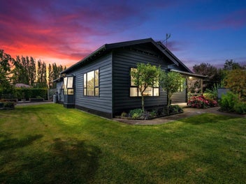 82 Lochiel Bridge Road, Lochiel, Winton