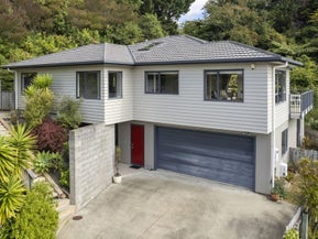 111 Churton Drive, Churton Park, Wellington