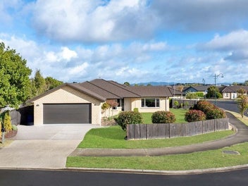 1 Whitney Place, Rototuna North, Hamilton