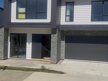 32A Castlebane Drive, Flat Bush, Auckland