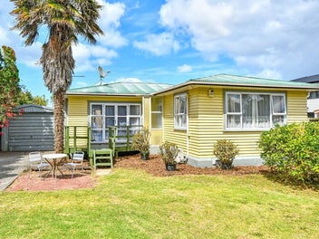 1/138 Buckland Road, Mangere East, Auckland