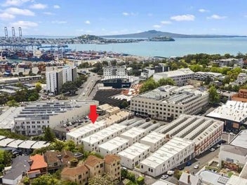 7E/8 Farnham Street, Parnell, Auckland