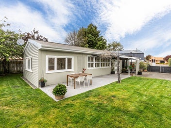 8D Goddard LANE, Havelock North, Havelock North