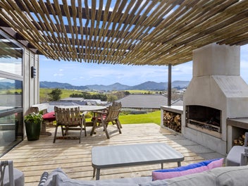 84B Falls Road, Warkworth