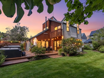 2 Holmcroft Court, Cracroft, Christchurch