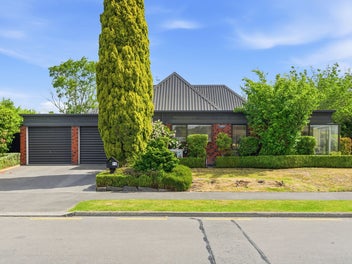 2 Cottesmore Close, Burnside, Christchurch