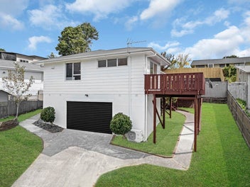 6 Celeste Place, Totara Vale, Auckland